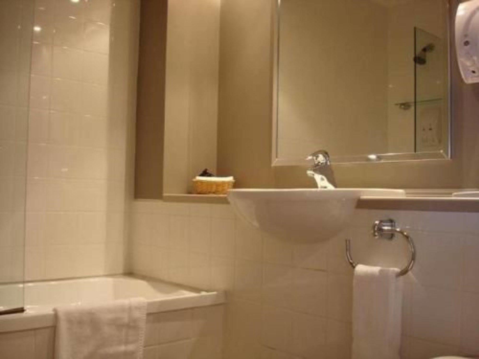 Off Broadway Motel Окленд Екстер'єр фото